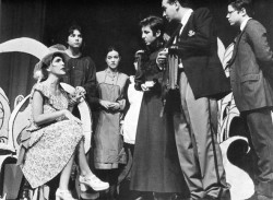 Fotografía de 'Cuatro corazones con freno y marcha atrás'