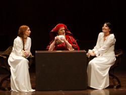 Fotografía de 'Mujeres, teatro a la carta'